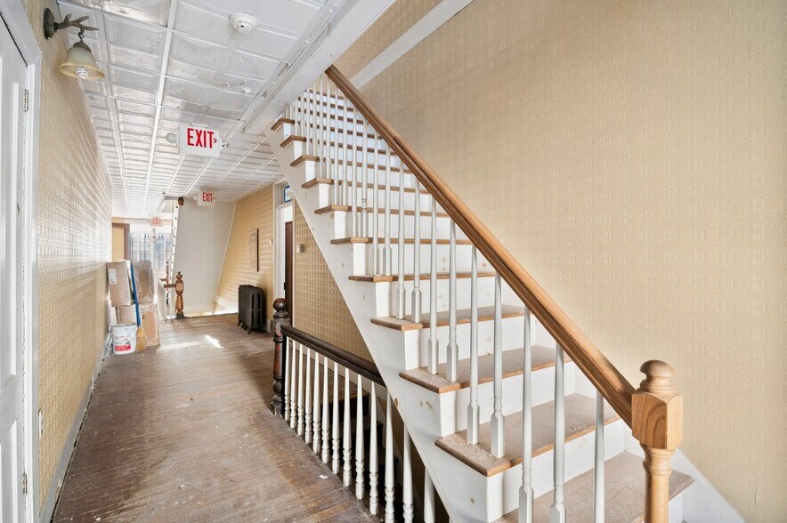 More Photos Of 6 Olmstedville Rd, Pottersville Hotel For Sale