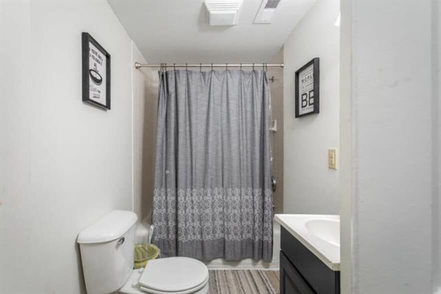 More Photos Of 600 E Main St, Waynesboro Apartments For Sale