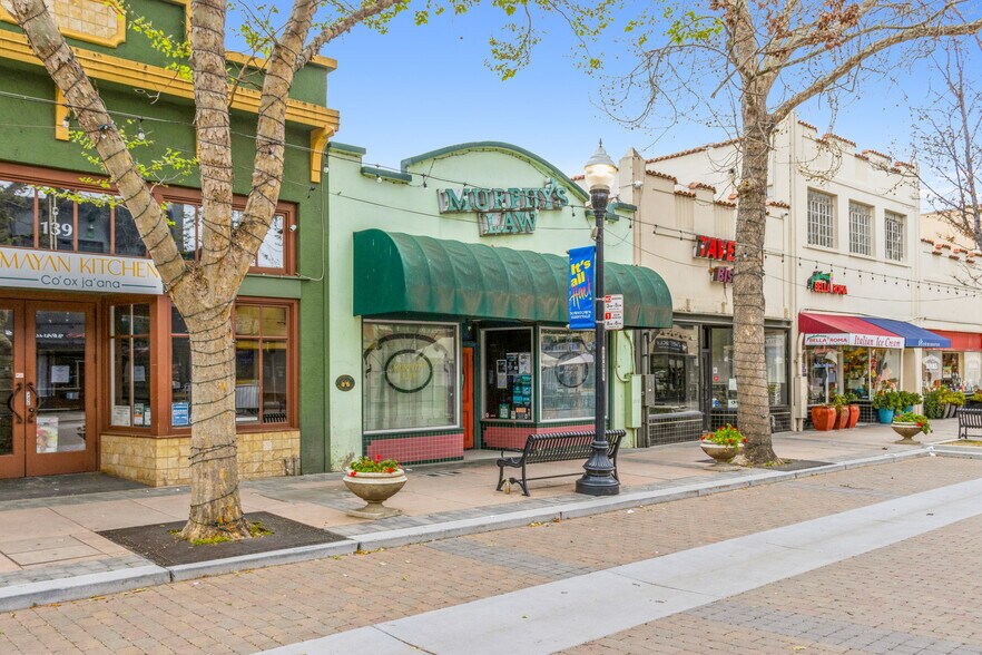Primary Photo Of 135 S Murphy Ave, Sunnyvale Restaurant For Sale