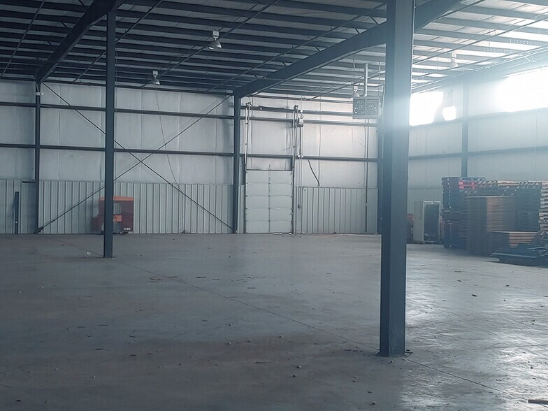 More Photos Of 26455 Newbanks Rd, Abingdon Distribution For Sale