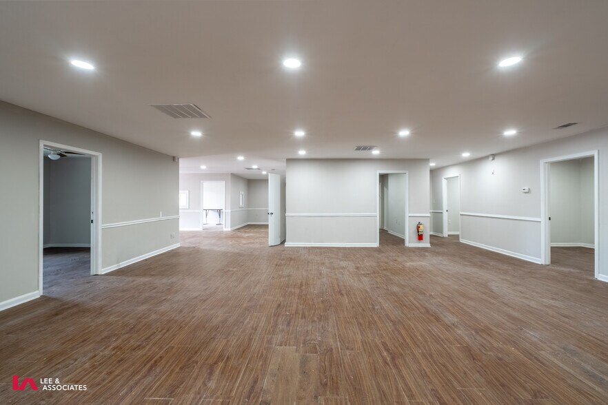 More Photos Of 150 Medical Way, Riverdale Medical For Sale