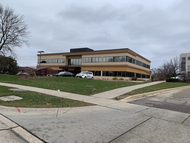 Primary Photo Of 1001 Fourier Dr, Madison Office For Lease