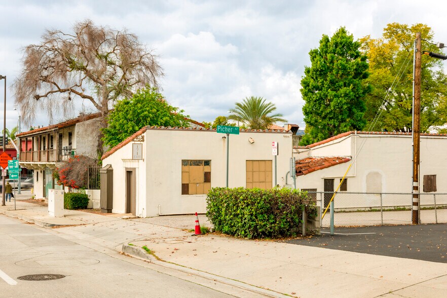 More Photos Of 161 E California Blvd, Pasadena Flex For Sale