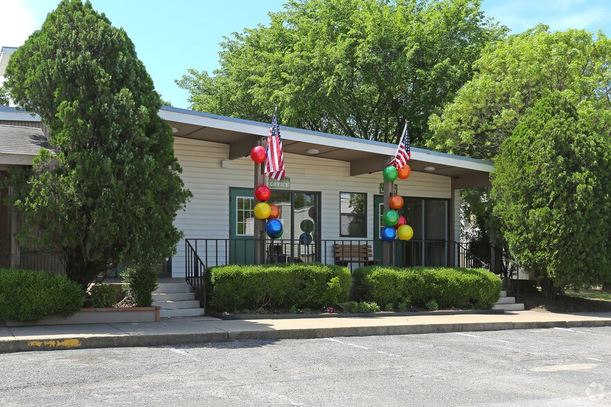 More Photos Of 207 N Hickory St, Sapulpa Multifamily For Sale