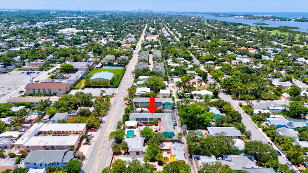 More Photos Of 320 N Federal Hwy, Lake Worth Hotel For Sale