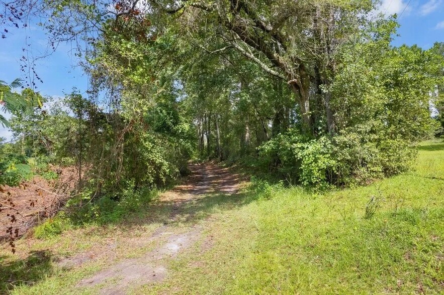 More Photos Of 325 SW Durham Way, Greenville Land For Sale