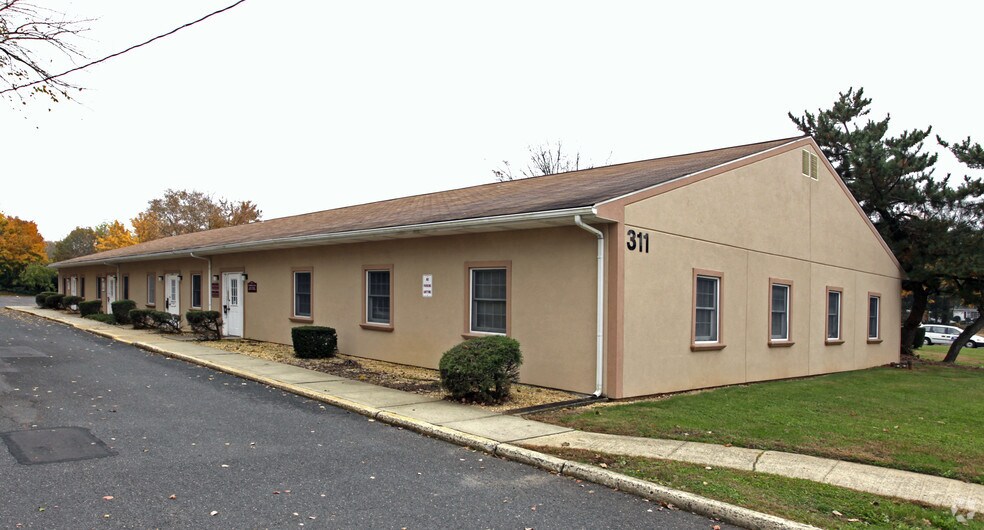 More Photos Of 311 White Horse Ave, Hamilton Medical For Lease
