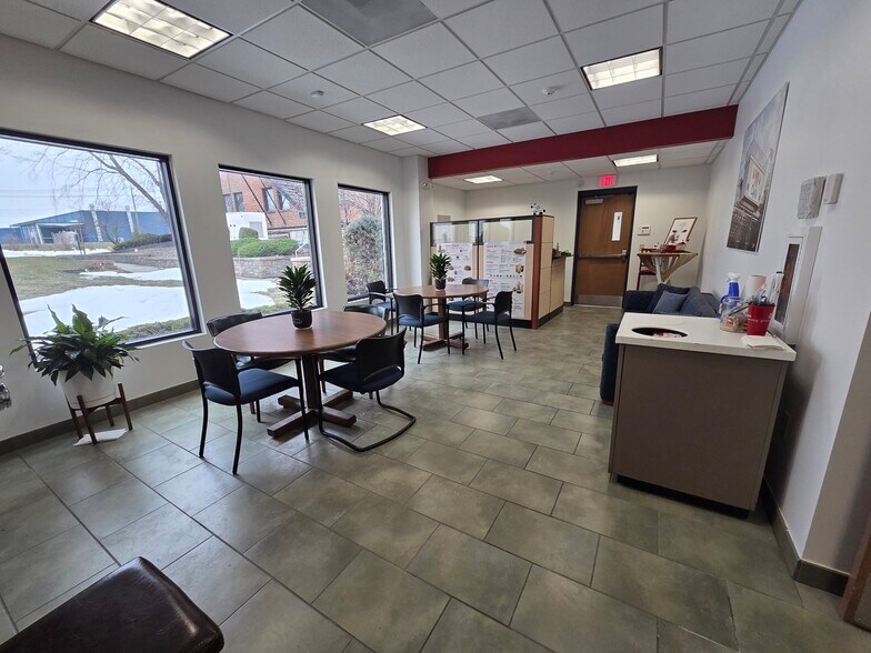 More Photos Of 37 Anderson Rd, Buffalo Medical For Sale