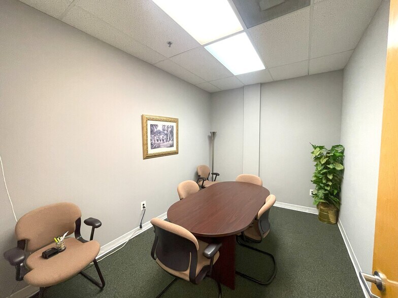 More Photos Of 2091 Springdale Rd, Cherry Hill Research And Development For Lease