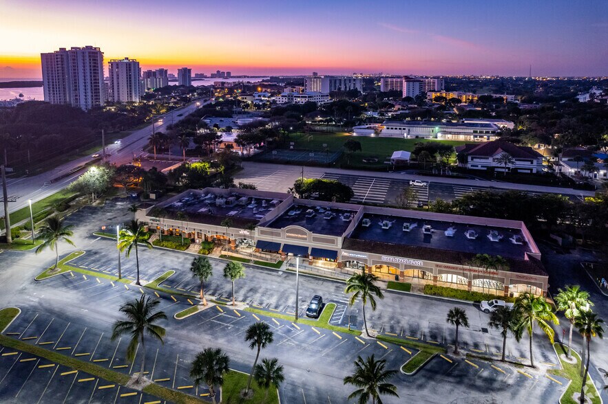 More Photos Of 11201 US Highway 1, North Palm Beach Storefront Retail Office For Lease