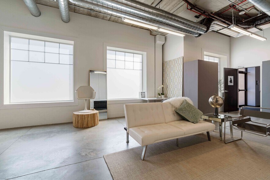 More Photos Of 420 12th Ave SE, Cedar Rapids Office Residential For Sale