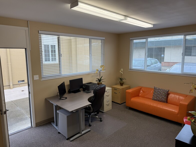 More Photos Of 422-426 Peninsula Ave, San Mateo Medical For Sale