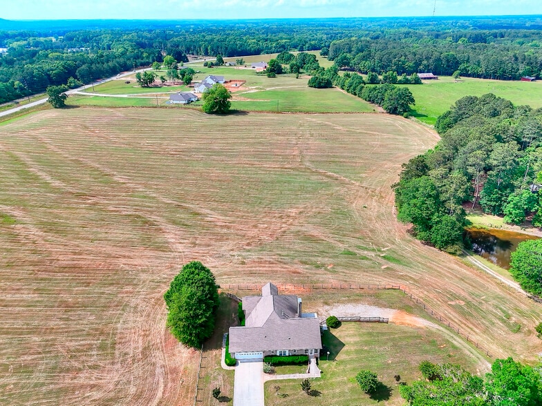 Primary Photo Of 259 Highway 11, Social Circle Land For Sale
