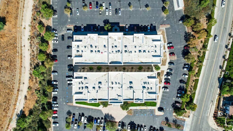 More Photos Of 31571 Canyon Estates Dr, Lake Elsinore Medical For Lease
