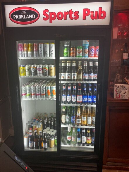 Primary Photo Of 6550 Parkland Ave, Cincinnati Movie Theatre For Sale