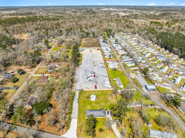 More Photos Of 15507 Hoffman rd, Ponchatoula Parking Lot For Sale