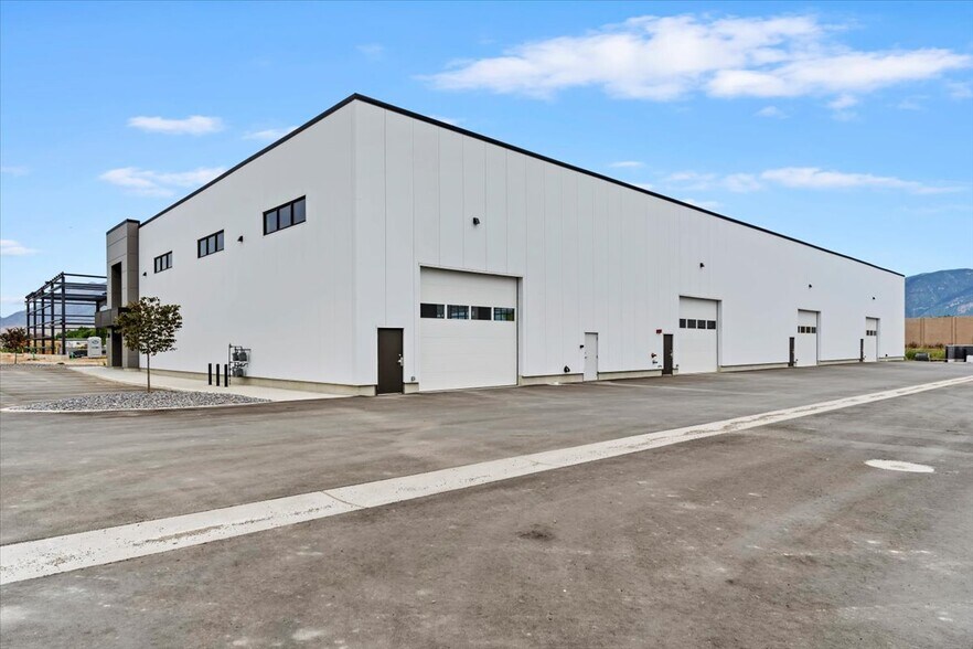 More Photos Of 1166 N 2000 W, Farr West Light Distribution For Sale