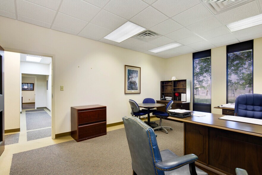 More Photos Of 6205 Raeford Rd, Fayetteville Office For Sale