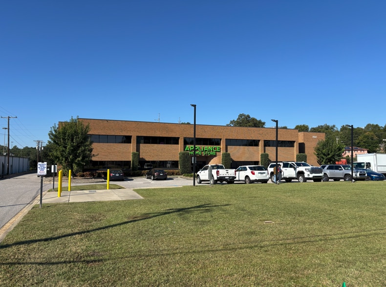 More Photos Of 7227 Parklane Rd, Columbia Office For Lease