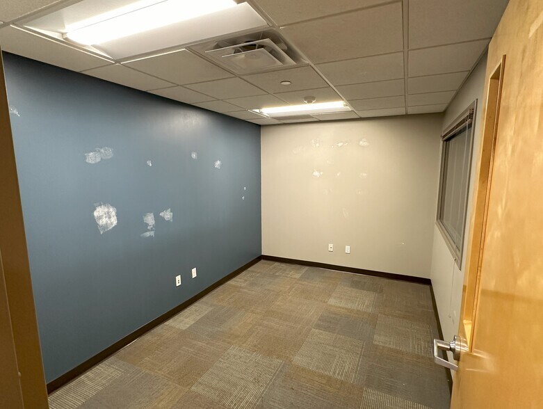 More Photos Of 600 Newman St, El Paso Medical For Sale