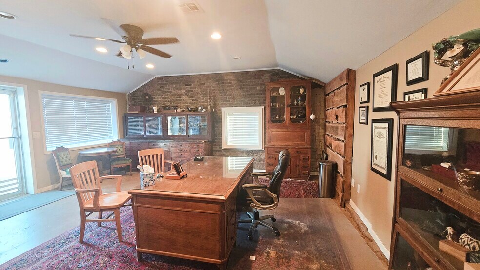 More Photos Of 1801 S National, Fort Scott Convenience Store For Sale