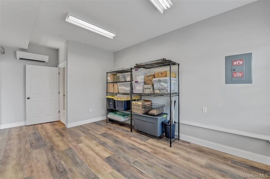 More Photos Of 365 Ann St, Newburgh Office For Sale