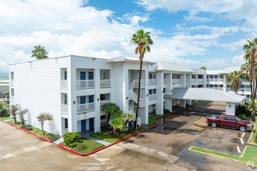 More Photos Of 6301 Interstate 37, Corpus Christi Hospitality For Sale