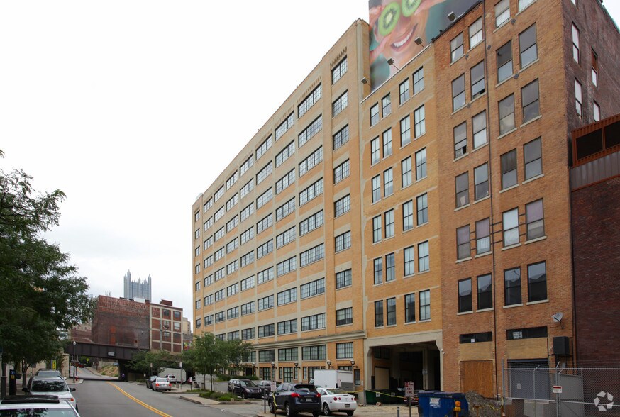 More Photos Of 615 First Ave, Pittsburgh Apartments For Lease