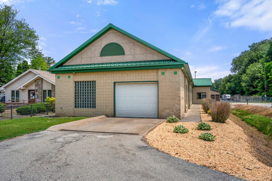 More Photos Of 7300 Lewis Ave, Temperance Carwash For Sale