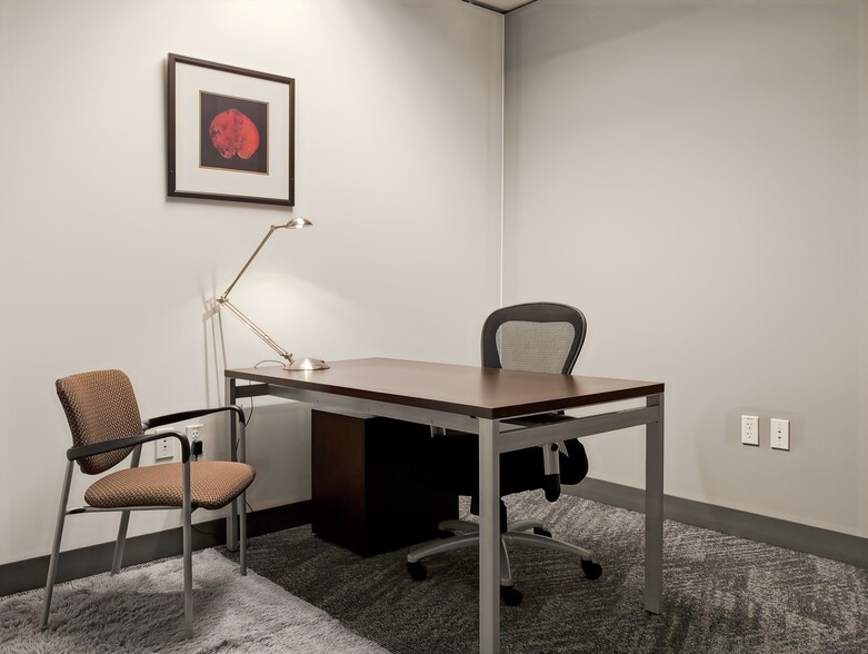 More Photos Of 11900 NE 1st St, Bellevue Coworking Space