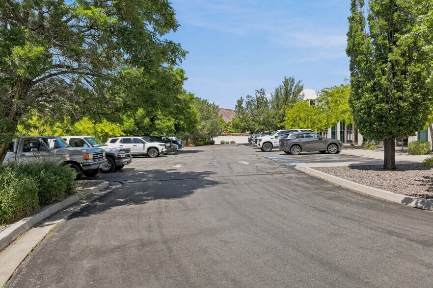 More Photos Of 145 Isidor Ct, Sparks Service For Sale