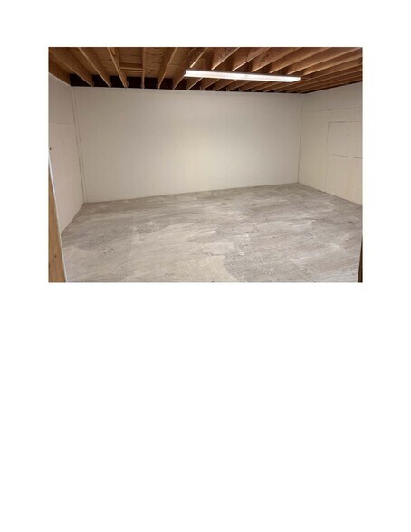 More Photos Of 325 Elder Ave, Sand City Warehouse For Lease