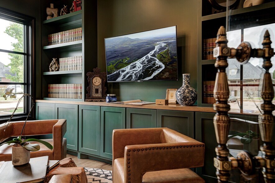 More Photos Of 2917 NW 156th St, Edmond Office Residential For Lease