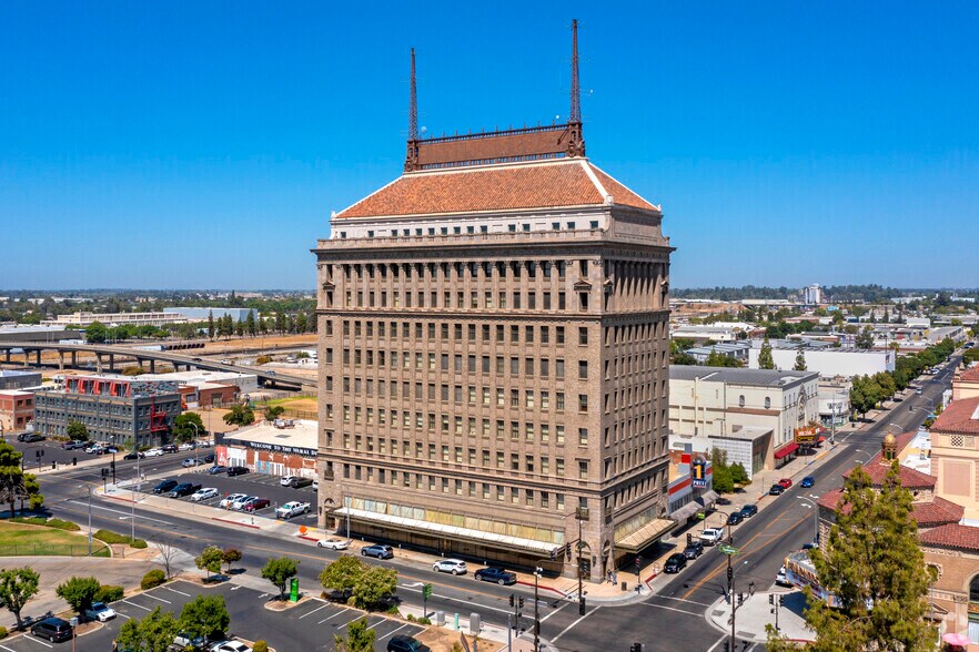 More Photos Of 1401 Fulton St, Fresno Office For Lease