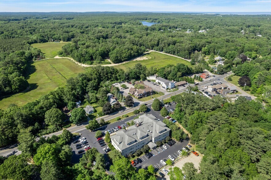 More Photos Of 95 Tremont St, Duxbury Medical For Sale