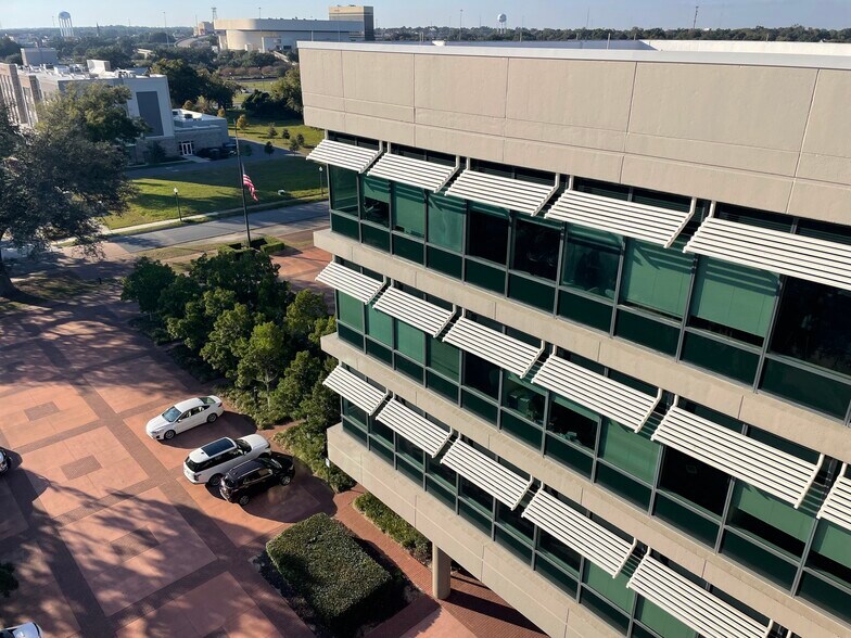 More Photos Of 1 Energy Pl, Pensacola Office For Lease