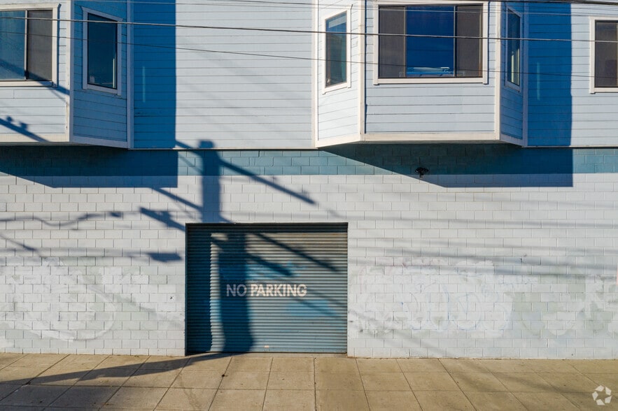 More Photos Of 3252 19th St, San Francisco Office For Lease