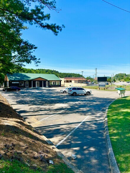 More Photos Of 1401 Montgomery Hwy, Birmingham Storefront Retail Office For Sale