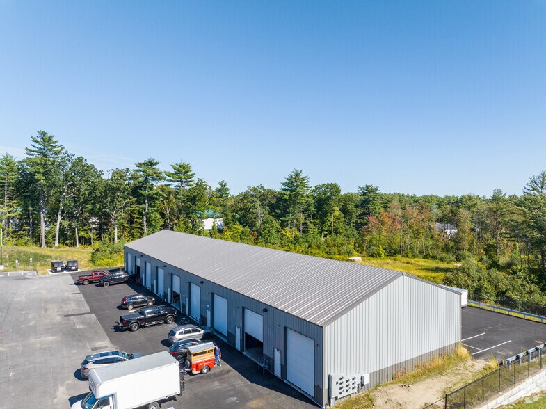More Photos Of 22 Dartmouth, Auburn Industrial For Lease