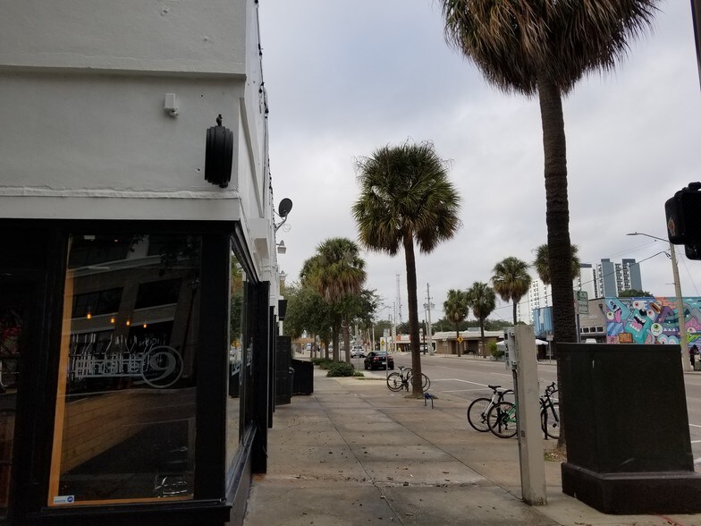 More Photos Of 900 1st Ave N, Saint Petersburg General Retail For Sale