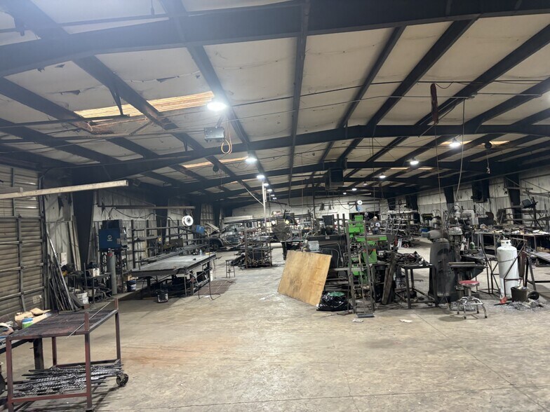 More Photos Of 1175 Big Orange Rd, Cordova Warehouse For Sale