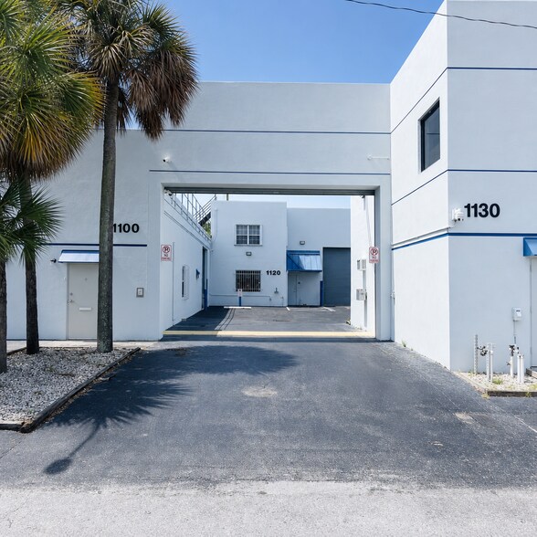 More Photos Of 1120-1140 NW 54th St, Fort Lauderdale Warehouse For Lease