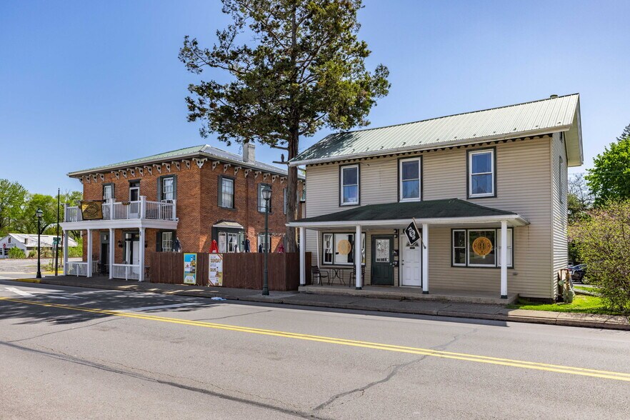 More Photos Of 219 N Market St, Selinsgrove Storefront Retail Residential For Sale