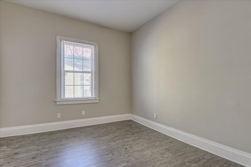 More Photos Of 602-604 3rd St, Augusta Apartments For Sale