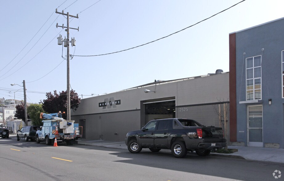 More Photos Of 2525 Phelps St, San Francisco Warehouse For Lease