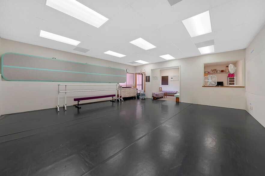 More Photos Of 19881 State Highway 88, Pine Grove Office Residential For Sale