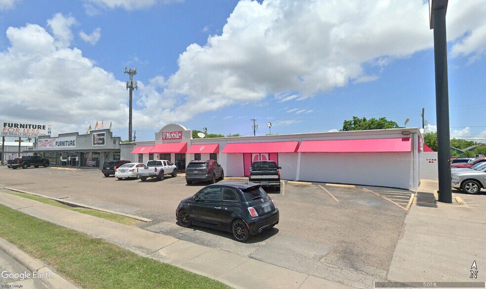 More Photos Of 2650 S Padre Islan Dr, Corpus Christi General Retail For Sale
