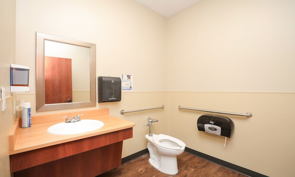 More Photos Of 20715 Bellaire Blvd, Richmond Daycare Center For Sale