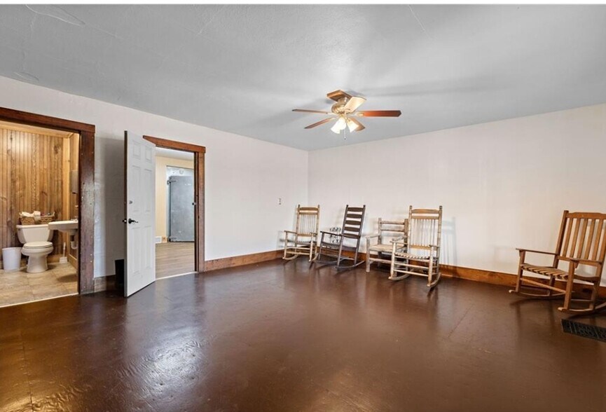 More Photos Of 121 W US Highway 40, Odessa Specialty For Sale