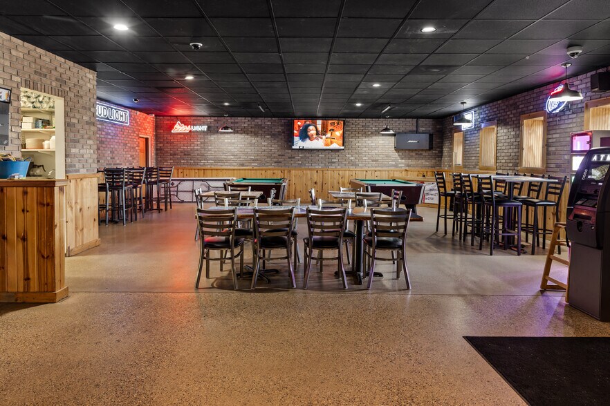 More Photos Of 205 1st St SW, Glyndon Restaurant For Sale